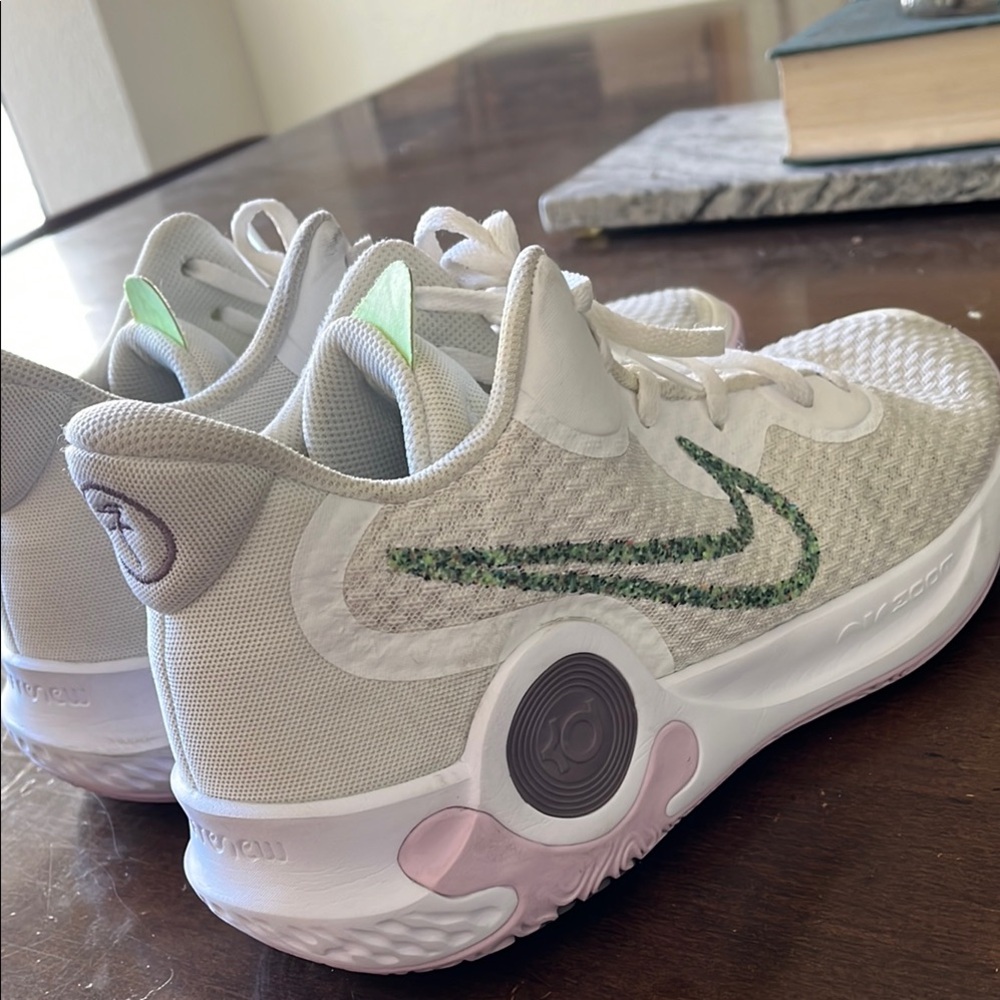 Nike White and Green Athletic Shoes with Mesh Upper